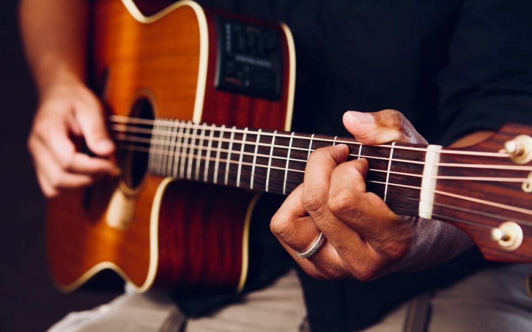 Strumming into the Spotlight: A Beginner’s Guide to Playing Guitar Solos